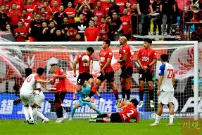 包含重磅！冲刺阶段成都蓉城调整名单以备法国杯关键时刻纽卡斯尔备战德国杯，摩纳哥遗憾出局备战意大利杯的词条