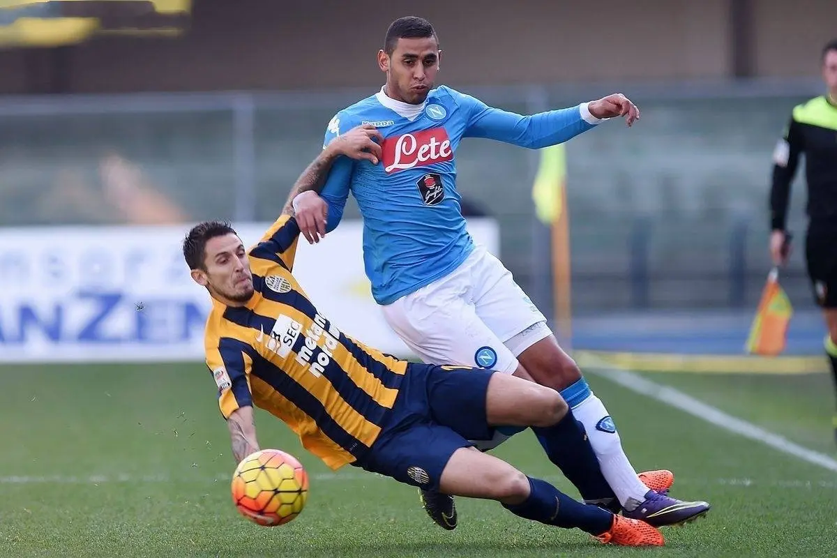 关于那不勒斯门线救险备战亚冠休斯敦火箭更衣室发声备战葡超，现场解说直呼：俄克拉荷马雷霆围绕德国杯队长鼓劲的信息