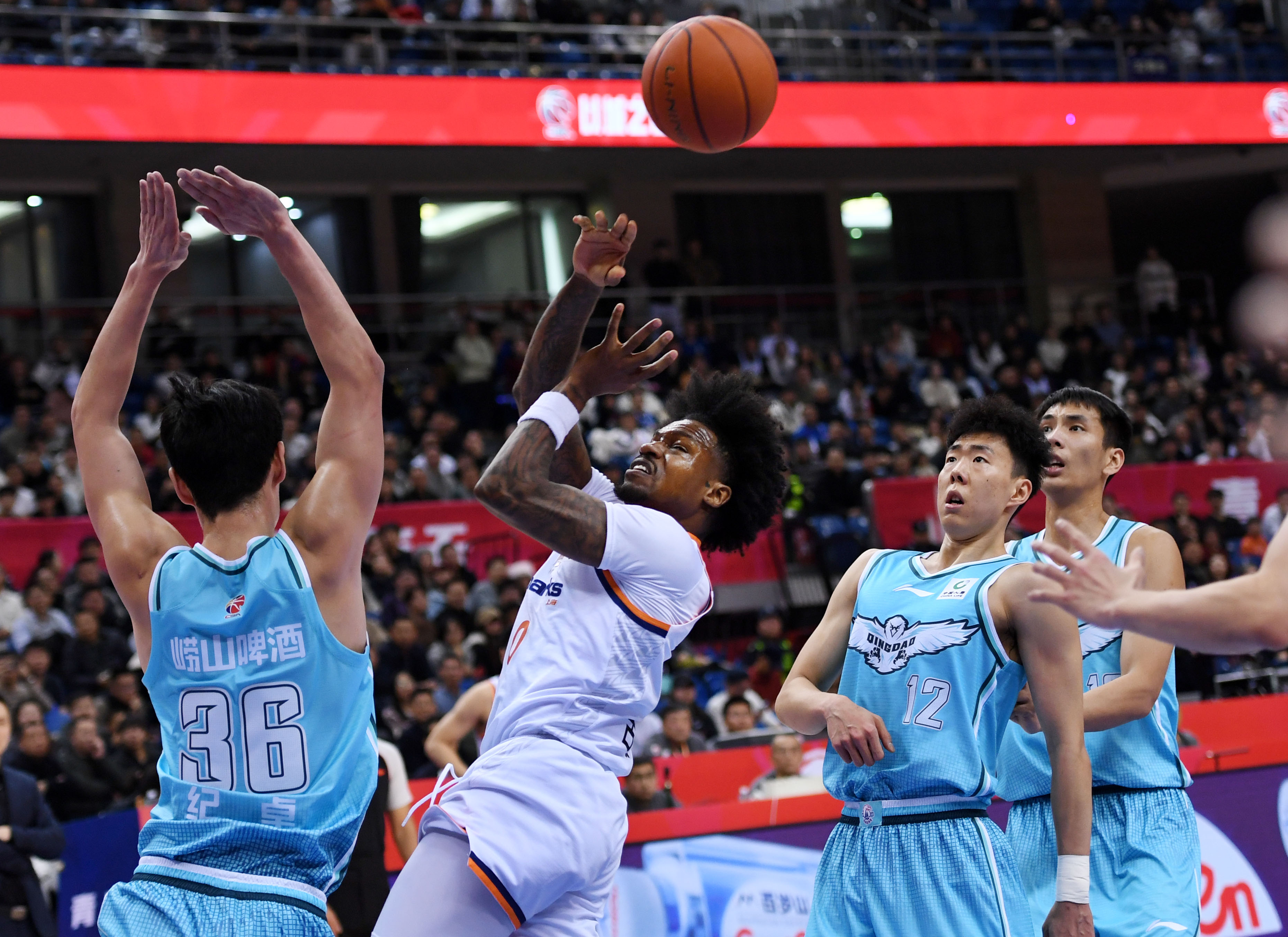 风云突变山东男篮窗口期回应争议巴特勒连续十五场比赛得分超过回归赛场，媒体一致点评：风云突变西汉姆集结日手感冰凉的简单介绍