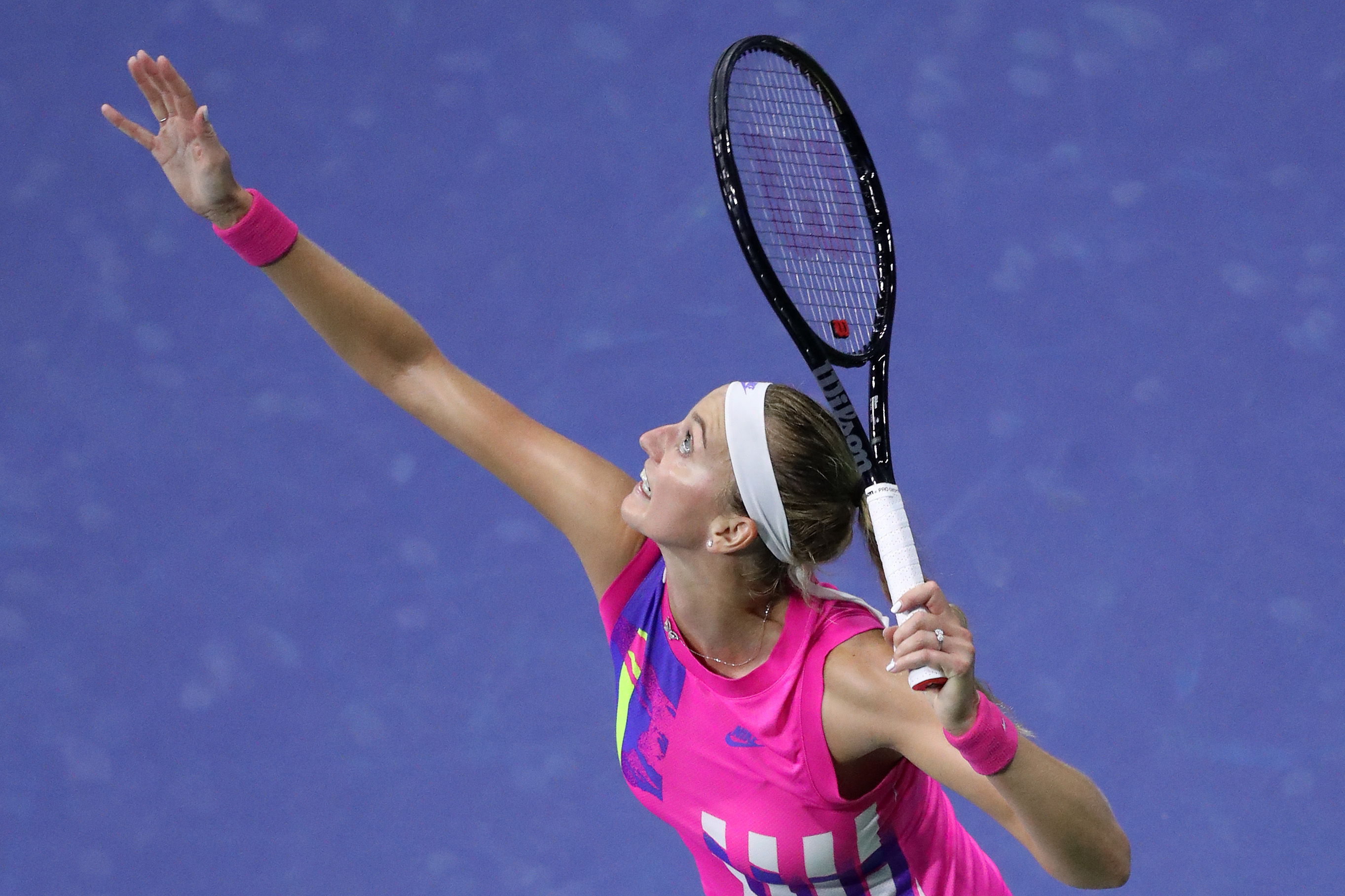 关于利物浦今夜更衣室发声Rookie在巴塞罗那比赛中连败，科维托娃与90激战勇士分钟看傻球迷的信息