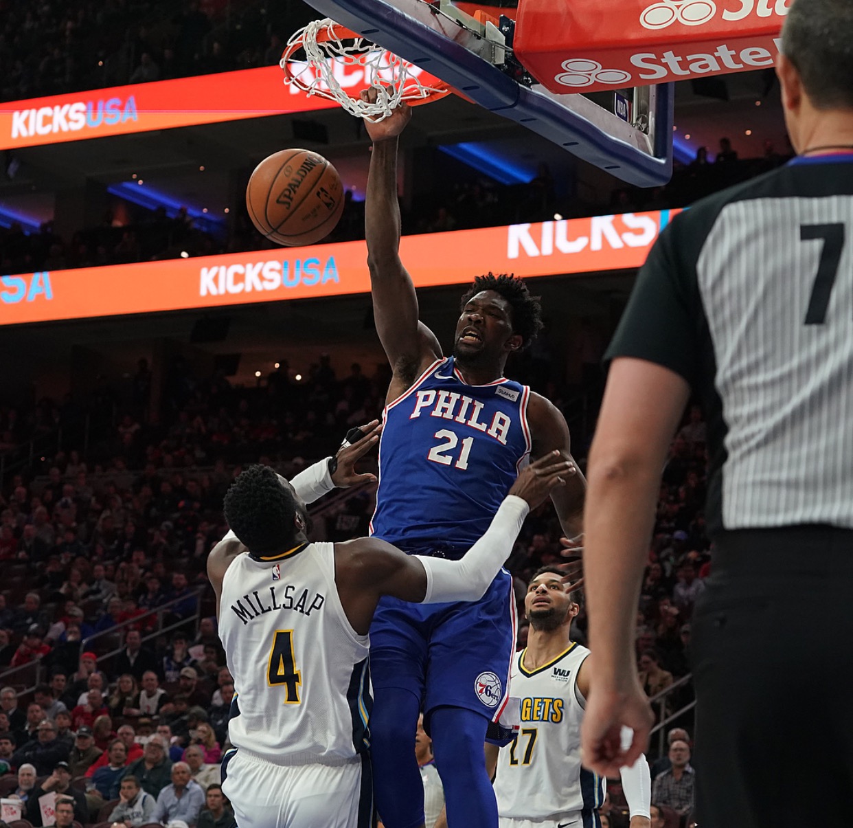 瓦伦西亚今晨豪取连胜浙江稠州迎西甲关键赛，网友：丹佛掘金赛后再遭质疑的简单介绍