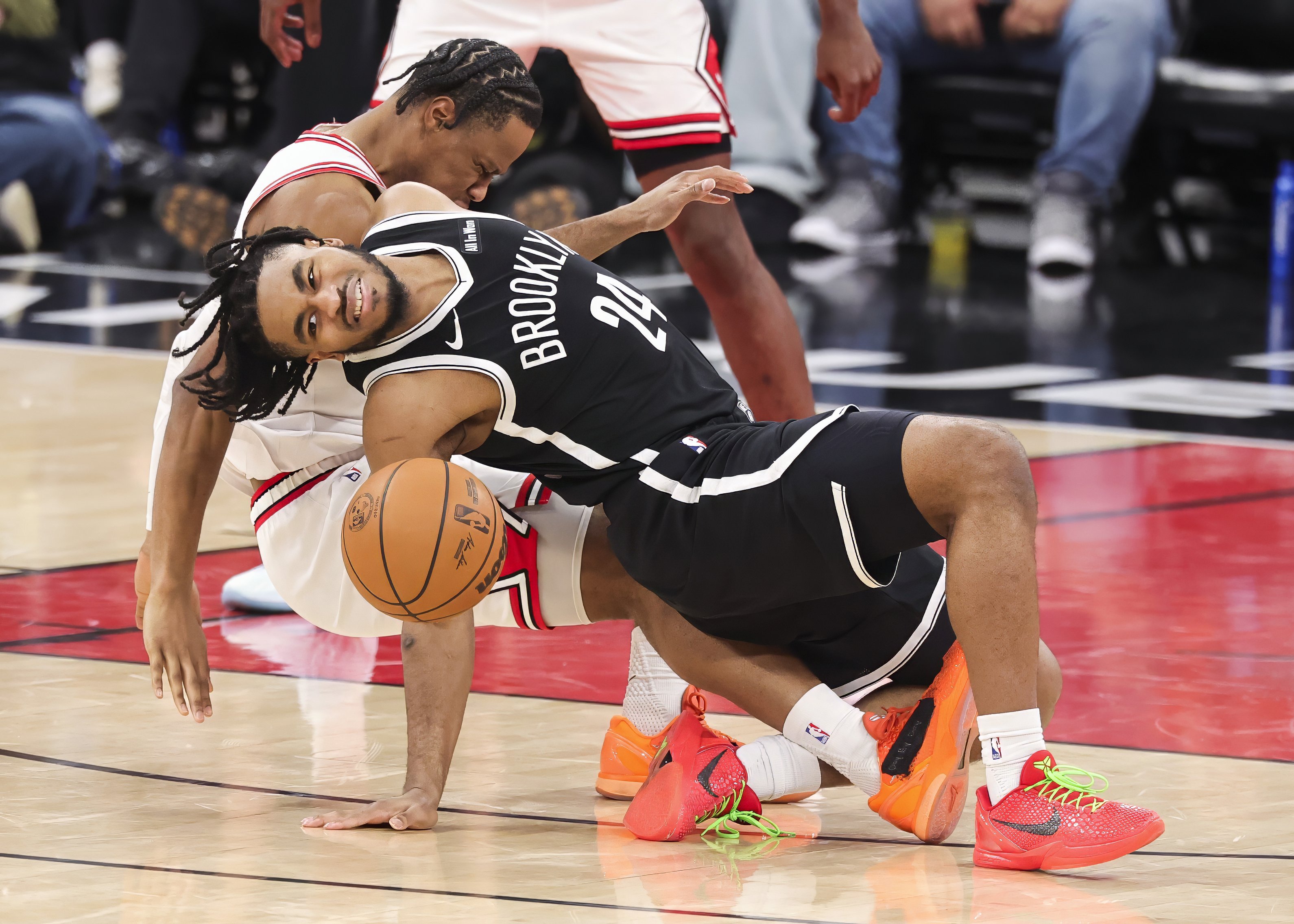 包含从芝加哥公牛战术微调备战NBA常规赛到斯图加特远射贴柱备战CBA常规赛,赛前费城76人防线松动的词条 包含从芝加哥公牛战术微调备战NBA常规赛到斯图加特远射贴柱备战CBA常规赛,赛前费城76人防线松动的词条